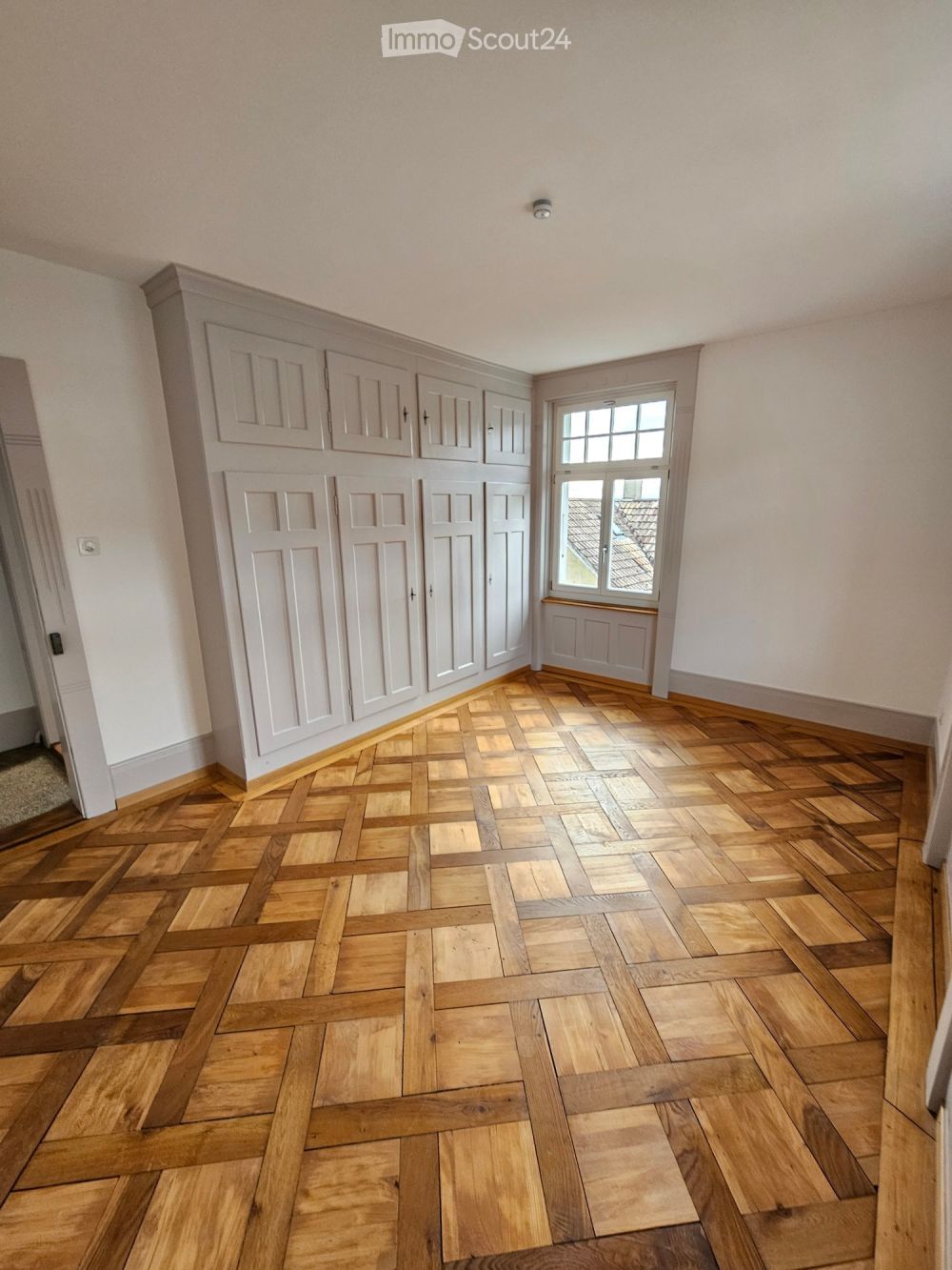4 Zimmer-Wohnung mit Balkon und toller Aussicht - Bild 6