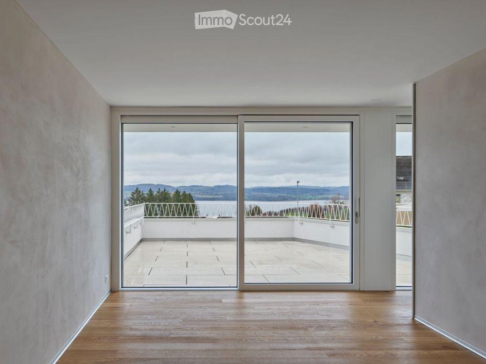 Moderne 4.5-Zimmer-Neubau-Wohnung mit Panoramablick in Lugnorre - Bild 3