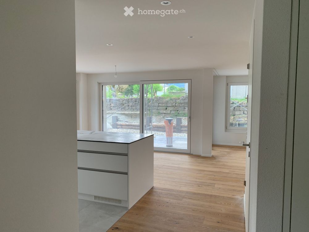 Moderne 3.5-Zimmer-Neubau-Wohnung in Einsiedeln - Bild 2