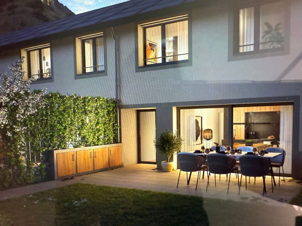 Schönes neues Zweifamilienhaus mit 6 Zimmern in Saillon, im Bau - Bild 1
