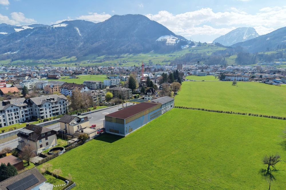 Bauland mit grossem Potential – Nähe Bahnhof, am Grünen mit Weitsicht - Bild 9