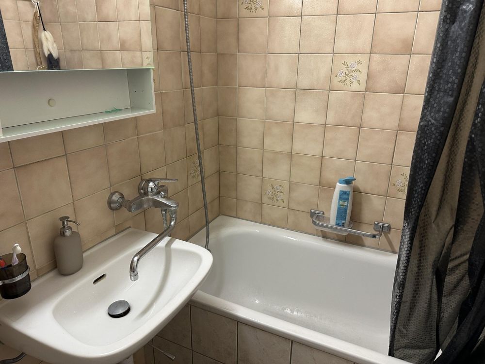 Befristet bis 31.03.2027/ 3.0 Zimmerwohnung in Bachenbülach - Bild 8