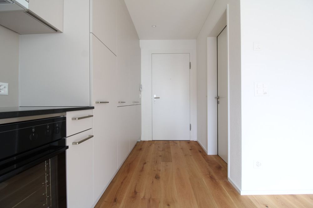 Moderne 2.5-Zimmer-Neubau-Wohnung mit Balkon in Rorschach - Bild 4