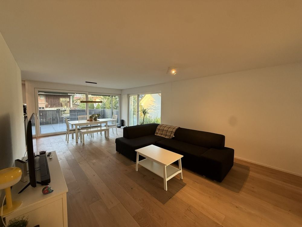 Charmante 4.5-Zimmerwohnung in Hägendorf - Wohnzimmer