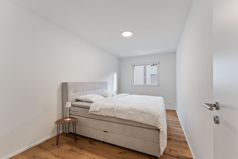 teilmöblilierte 5.5-Z-Wohnung mit 2Balkonen - Neubau - Bild 8