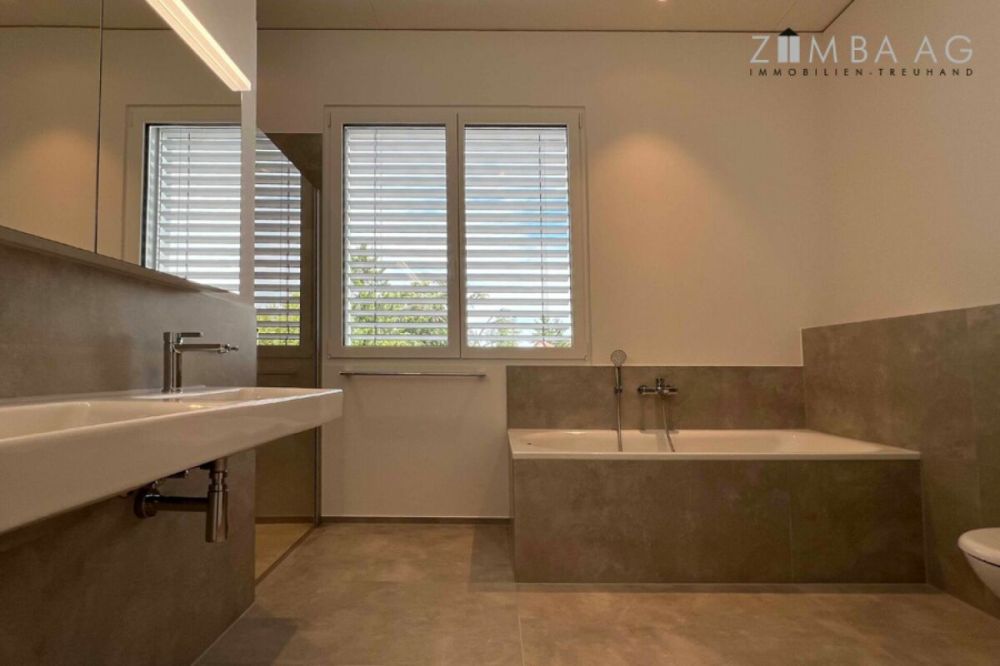 Im Thurgi-Center ganz oben: brand-neue, stylische 128 m²-Attika-Loft - Bild 10