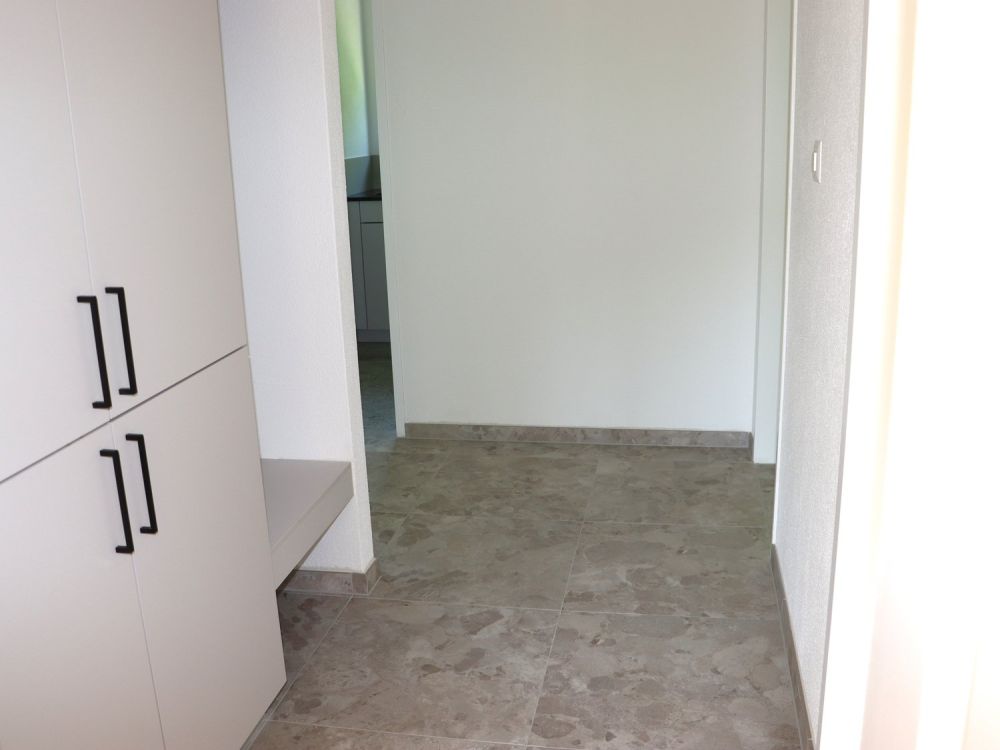 Erstvermietung nach Totalsanierung - grosszügige 3.5 Zi.-Wohnungen mit Balkon - Bild 6