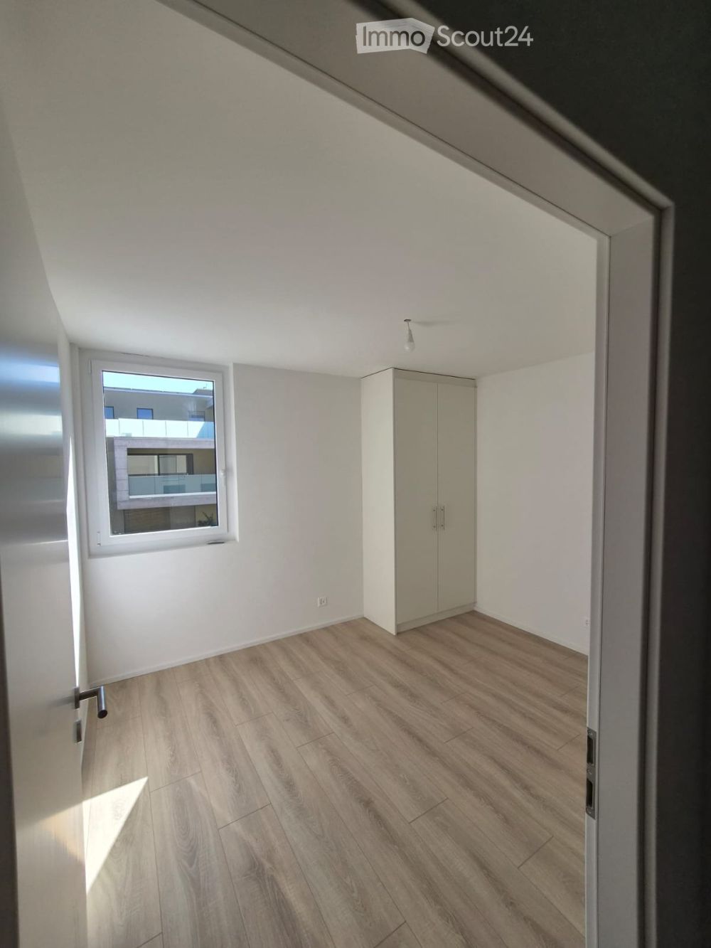 Neue 3.5-Zimmer-Wohnung mit Balkon in Sion - Bild 7