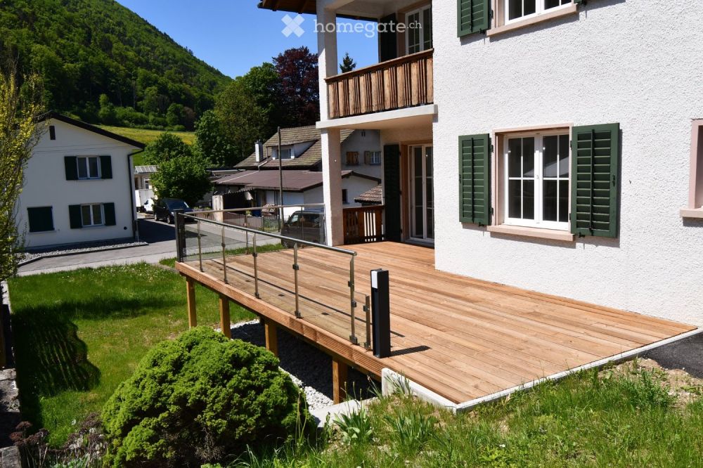 Kernsaniertes Einfamilienhaus, viel Umschwung - Bild 1