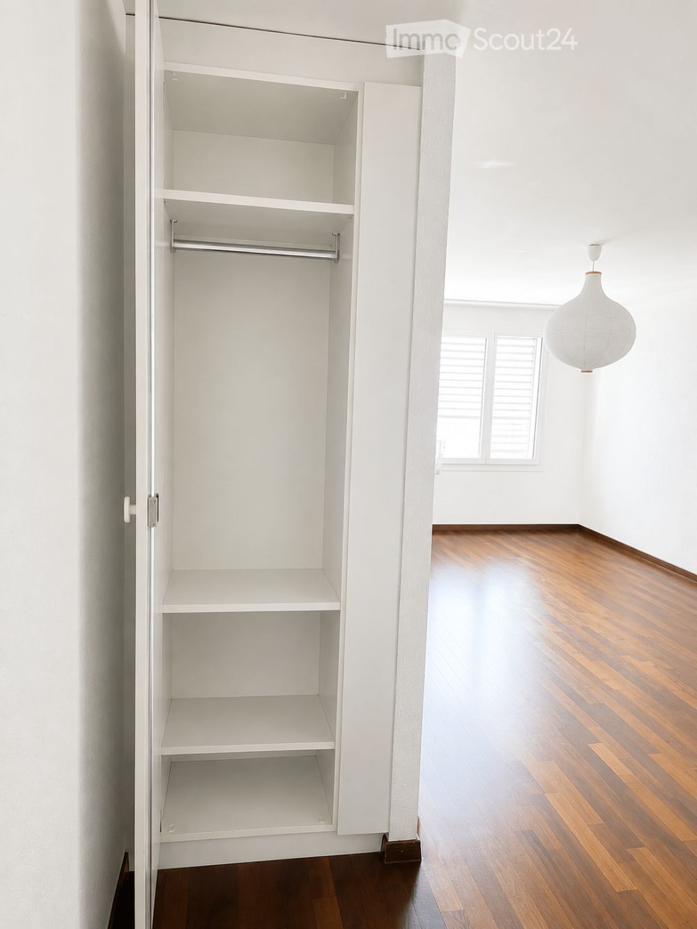 Moderne 2,5-Zimmer-Wohnung im Stadtzentrum von Lausanne - Bild 1