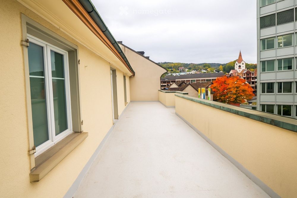 Traumhafte Dachwohnung mit grosser Terrasse - Bild 6