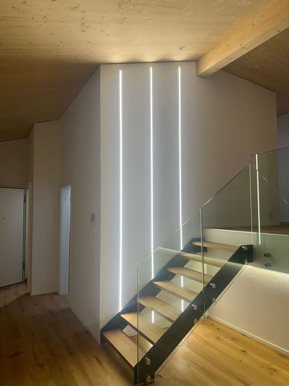 Erstbezug – Exklusive 3.5-Zimmer-Dachwohnung mit grosser Terrasse - PHOTO-2026-04-27-19-18-41