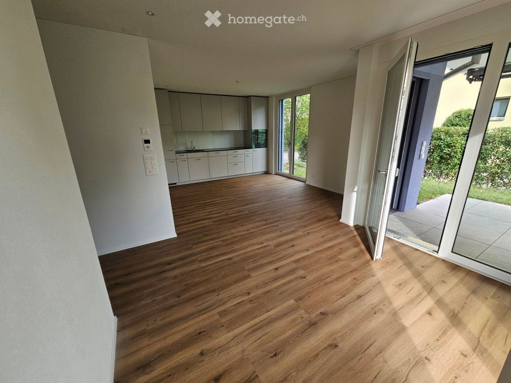 Moderne 2.5-Zimmer-Neubauwohnung (Erstbezug) mit grossem Garten beim Hubertus - Bild 2