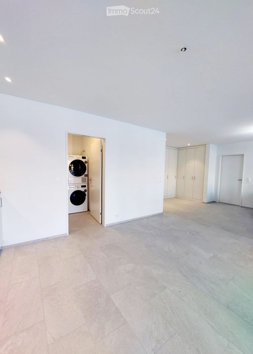 2½-Zimmer-Gartenwohnung mit grosser Loggia an -zentral in Reiden - Bild 8