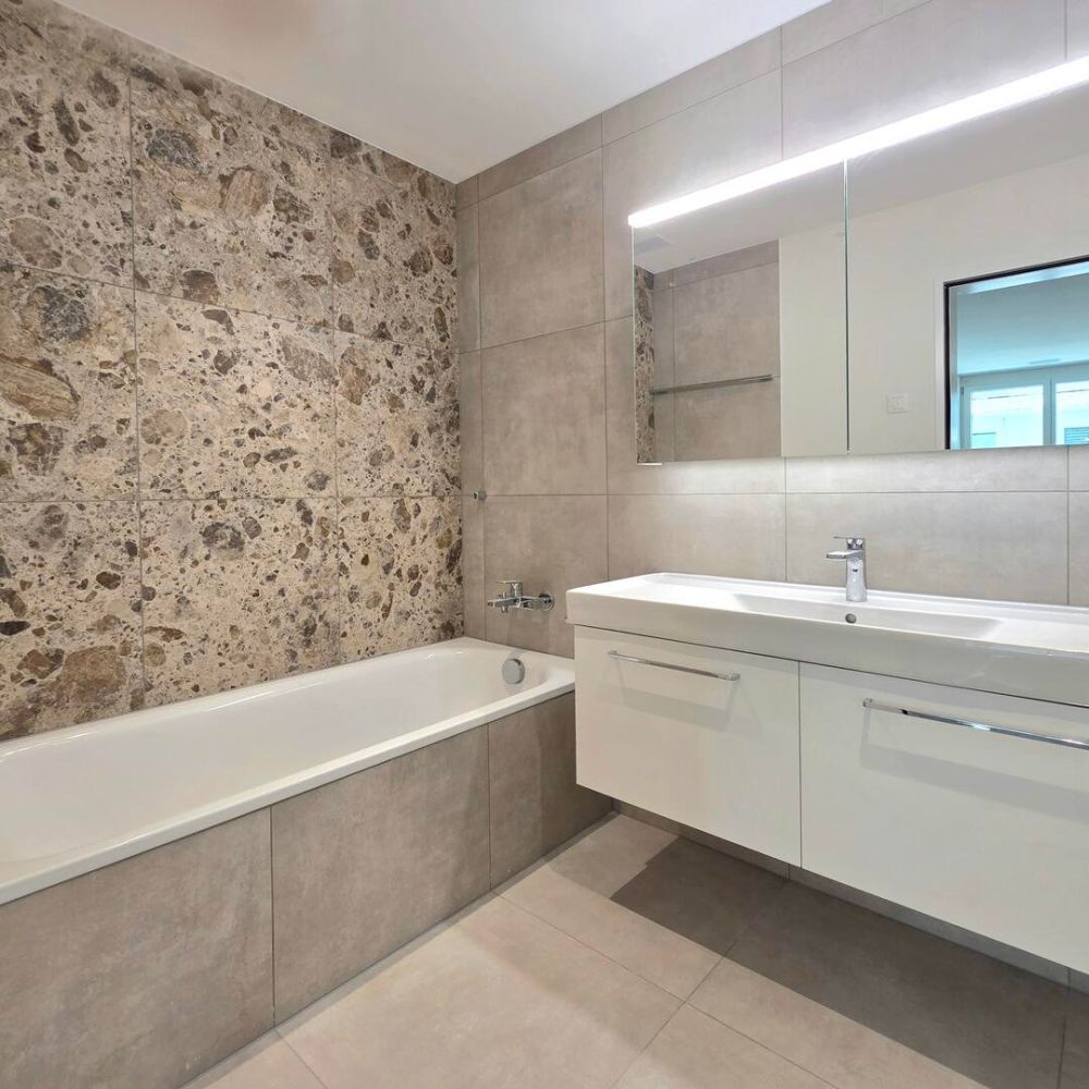 Erstvermietung: exklusive 4,5-Zimmer-Wohnung im Eigentumsstandard mit grosszügigem Grundriss - Bild 7