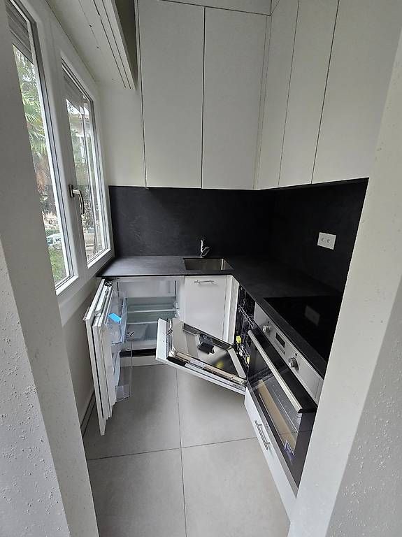KOMPLETT RENOVIERT - Bild 2