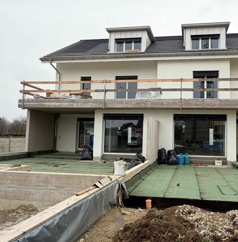 Neubau-Doppeleinfamilienhaus mit gehobener Ausstattung und viel Platz. - Bild 2