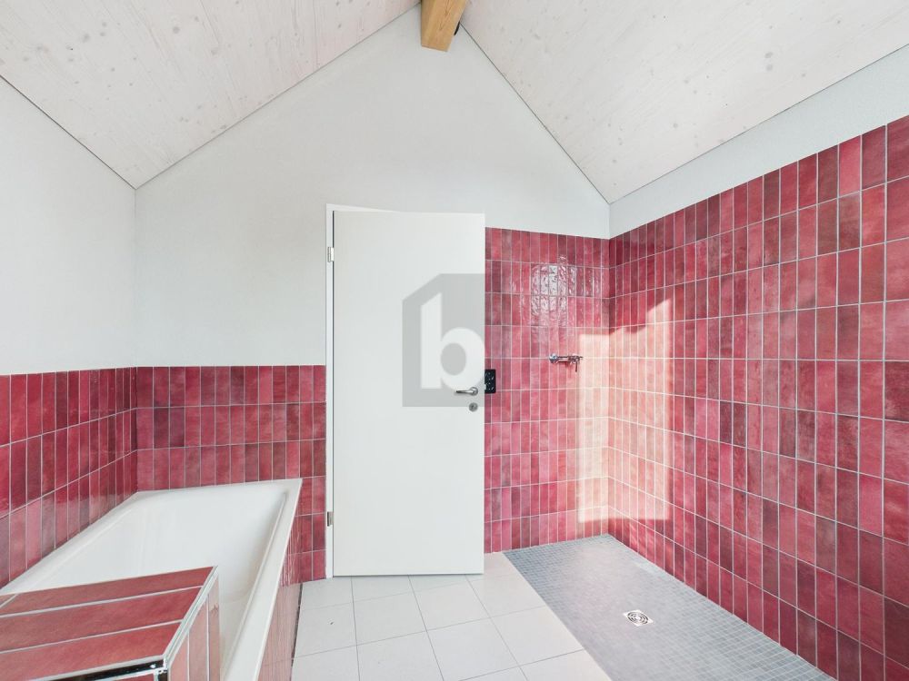 LICHTDURCHFLUTET, STILVOLL, EINZIGARTIG - Bild 3