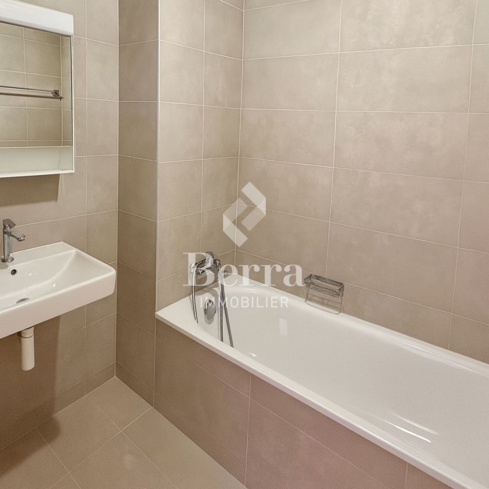 Superbe appartement neuf de 4.5 pièces EN REZ JARDIN ! - Bild 11