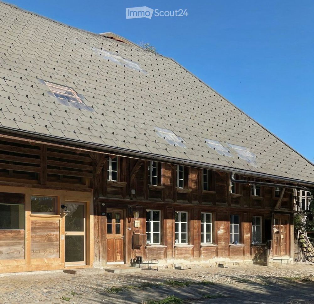 Neue, charmante 3,5-Zimmer-Maisonette-Wohnung mit überdecktem Aussenbereich & eigenem Garten - Bild 1