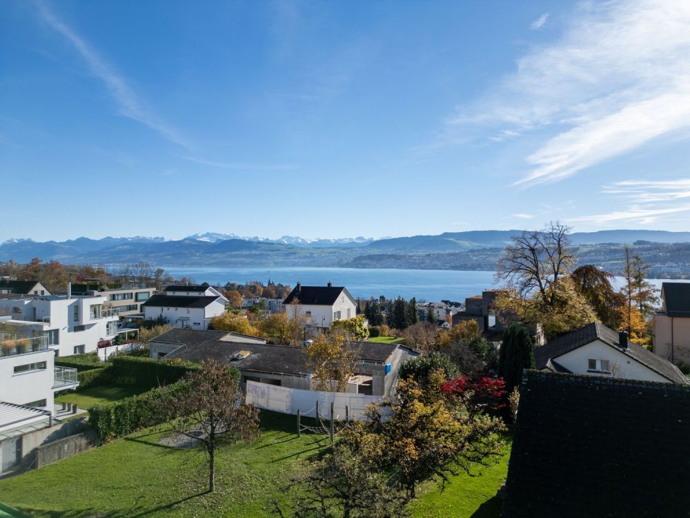 Naturnah & Modern - Neubau-Attikawohnungen in Meilen - Bild 2