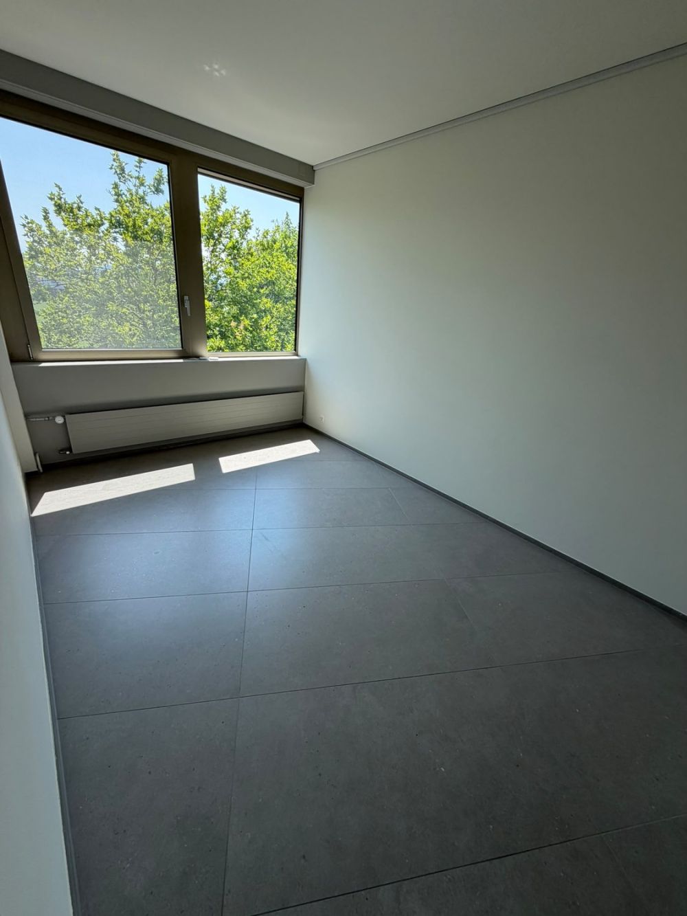 4.5-Zimmer helle und moderne Wohnung - Bild 12