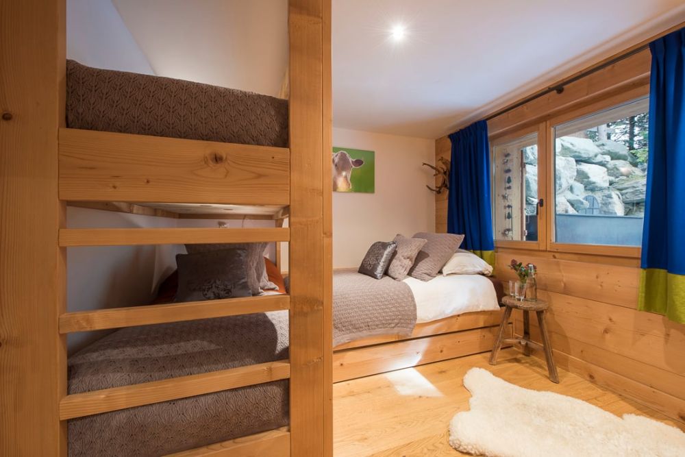 Exquisite 4 bedroom chalet for holiday rental - Bild 11