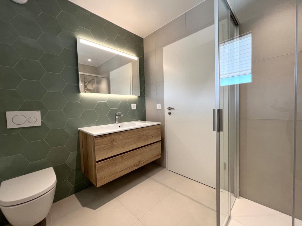 Magnifique maison jumelle neuve de 4.5 pièces avec grand jardin privatif - Bild 13