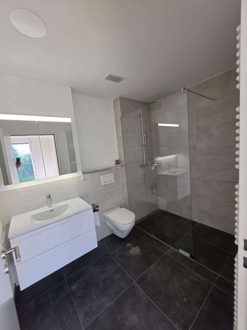 Top moderne Wohnung im Nägelimoos - Bild 12