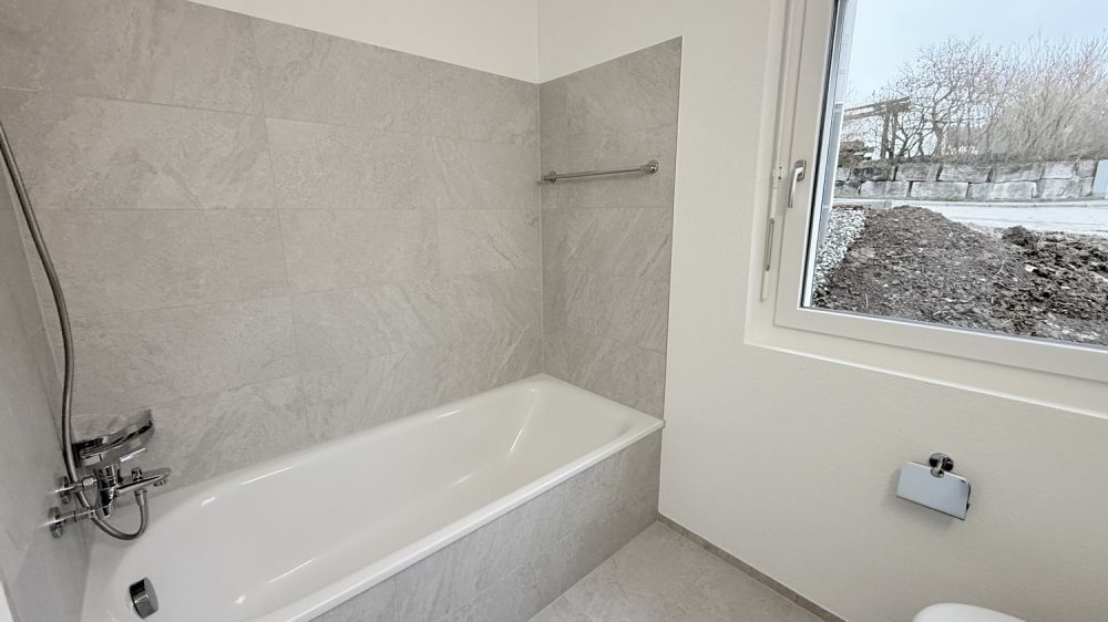 Erstvermietung an ruhiger uns sonniger Lage mit grossem Balkon - Bild 8