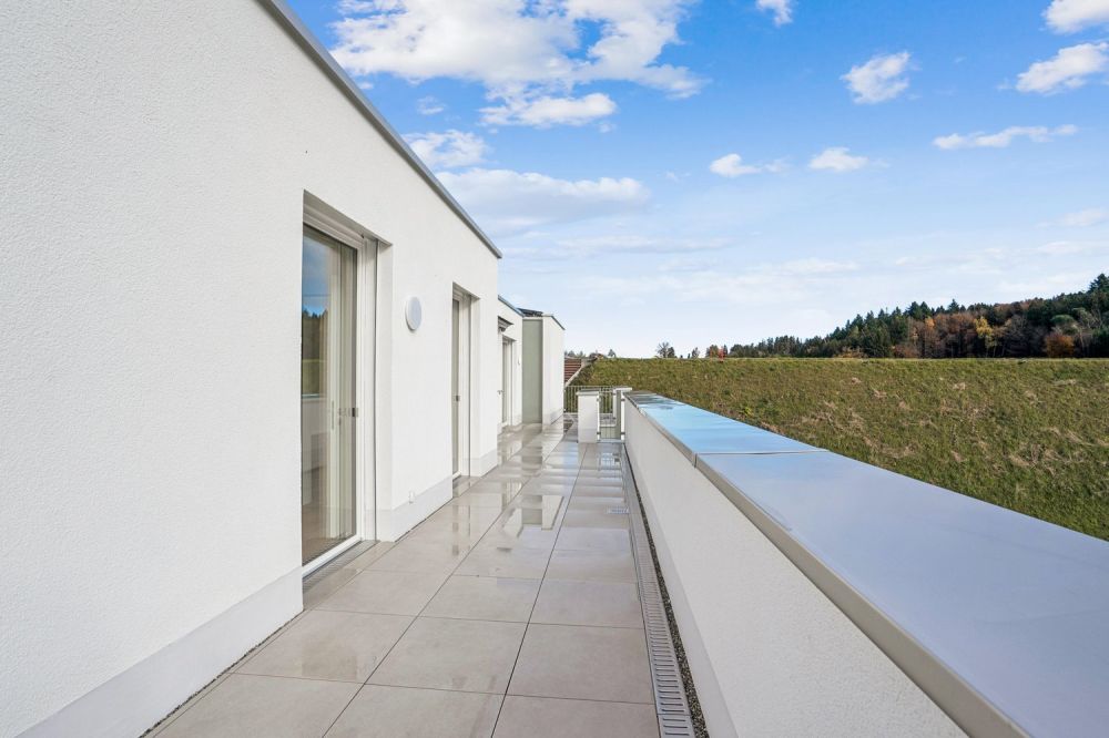 Attika mit Aussicht  hell und modern in Gossau SG  Erstbezug - Bild 4