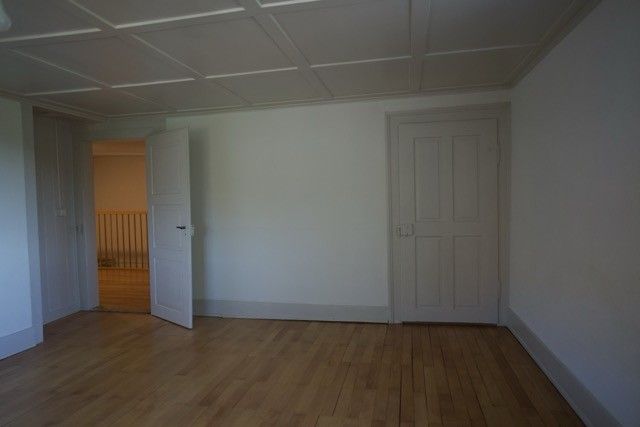 Helles WG-Zimmer im frisch renovierten Bauernhaus in Schwerzenbach "Villa Kunterbunt 2.0" - Bild 11