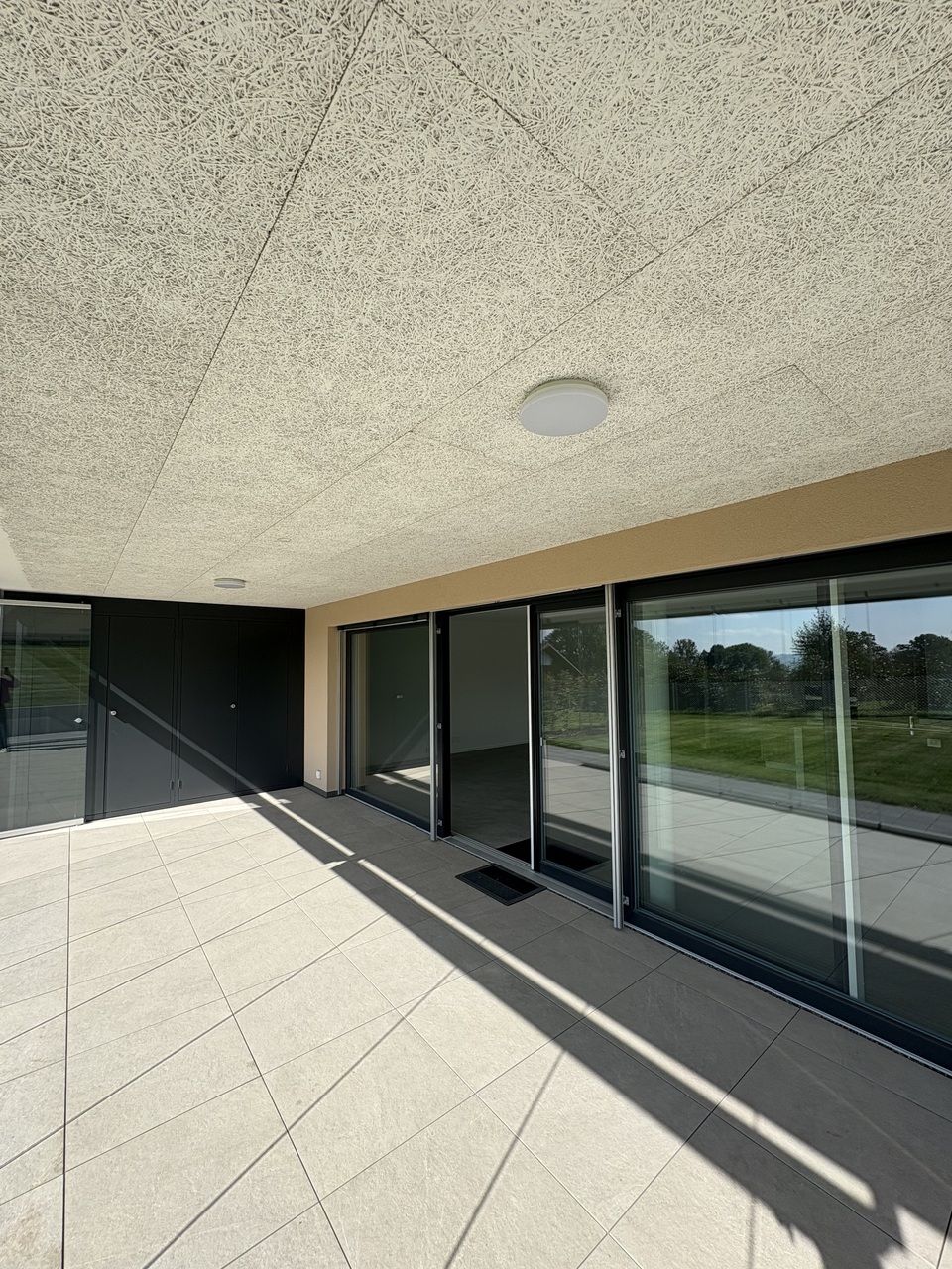 À louer - Cadre idyllique sur les hauts de Mézières (FR) - Bild 4