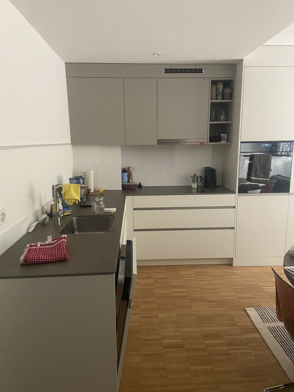 Moderne 2.5-Zimmer-Wohnung mit Balkon im Breitenrain - Bild 4