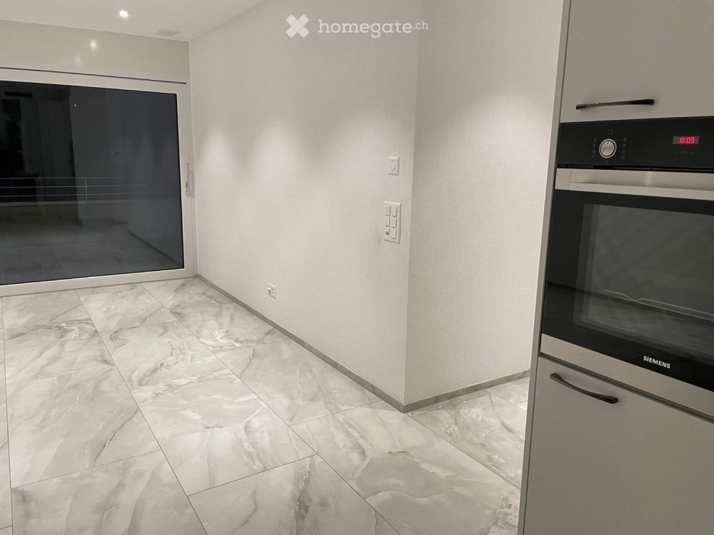 Moderne 3.5-Zimmer-Neubau-Wohnung mit Balkon in Laufen - Bild 8