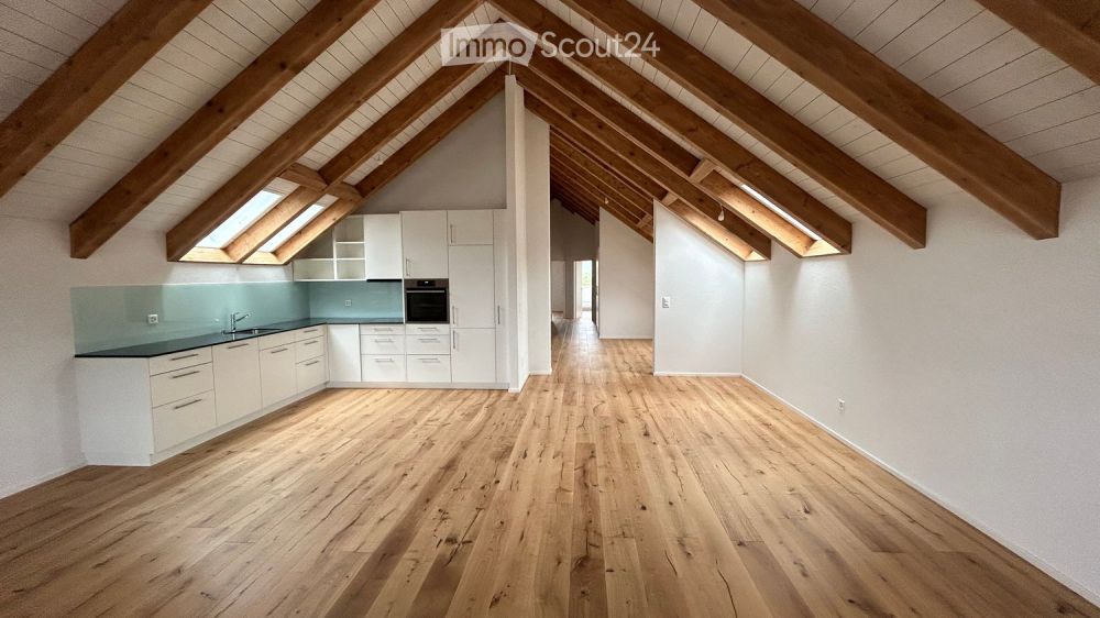 KERNSANIENIERTE UND HOCHWERTIGE 3½-ZI.-WOHNUNG - Bild 1