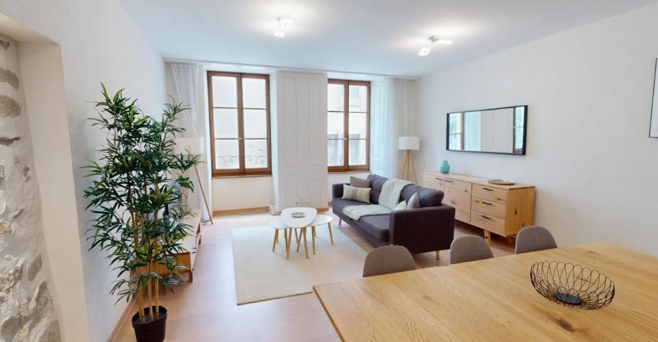 Elegant & Very Central 2 Bedroom Apartment with Stunning Brick Features - Appartement meublé 3.5 pièces - image - 1