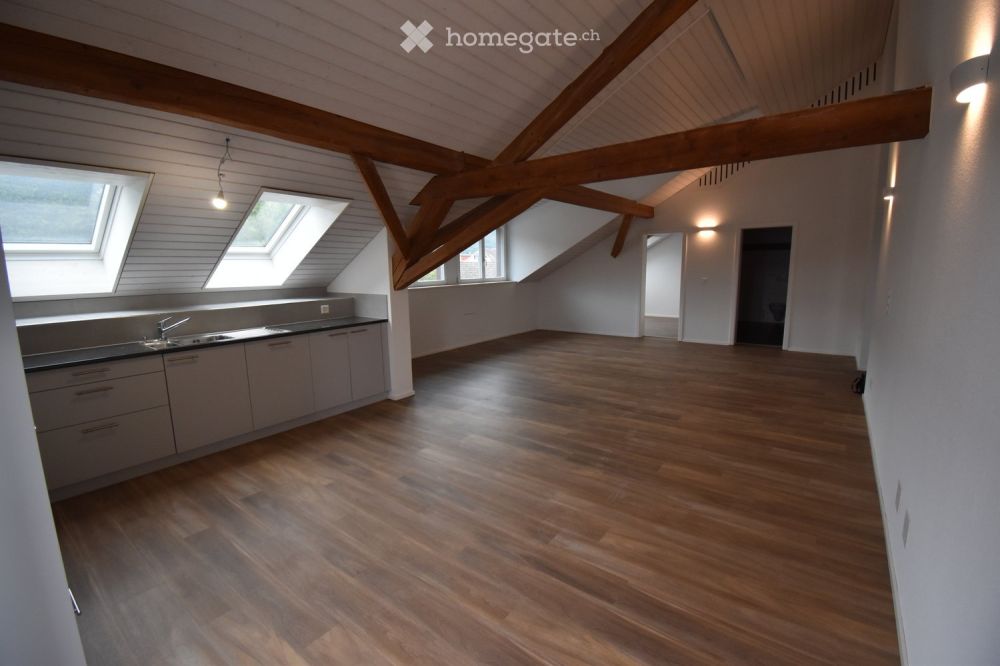 Klimatisierte lichtdurchflutete  4.5 Zimmerwohnung mit 124m2 - Gemütliches Wohnen - Bild 6