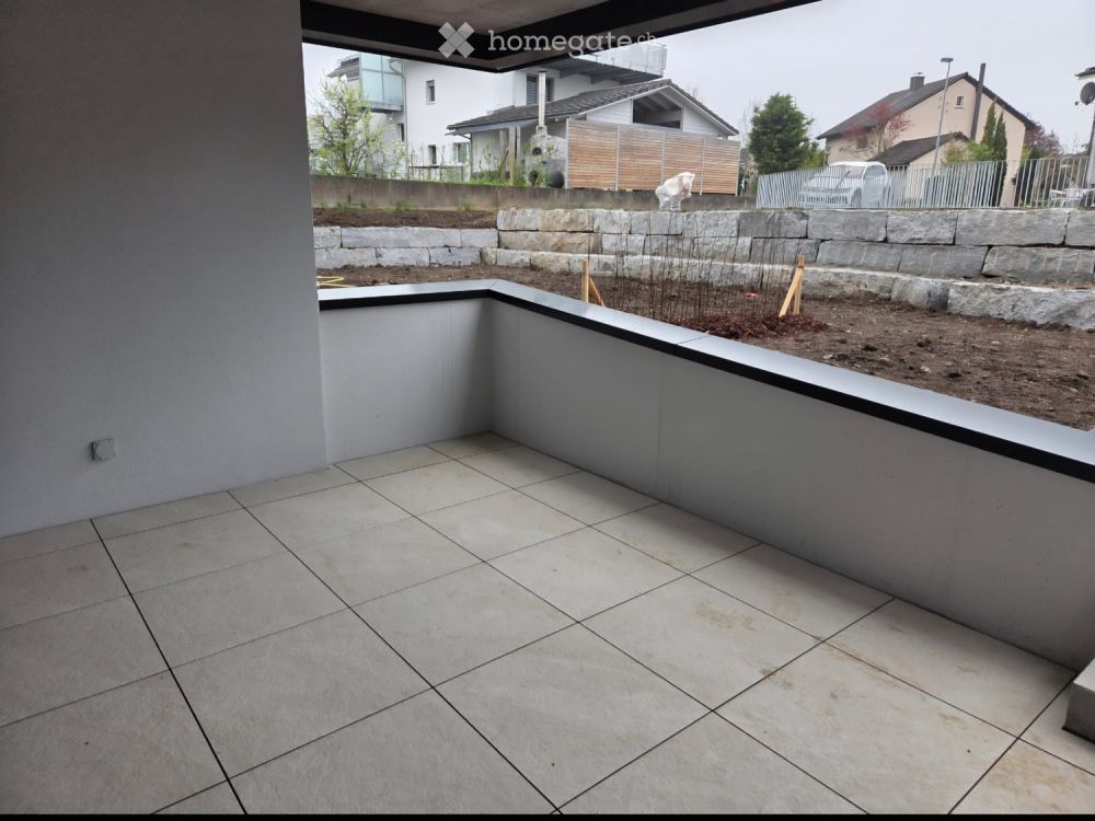 Moderne 2.5-Zimmer-Wohnung mit Balkon in Rafz - Bild 8