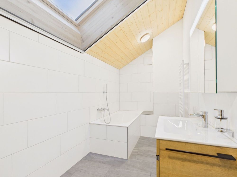 Neue 6-Zimmer Wohnung in Thurnen - Image 8