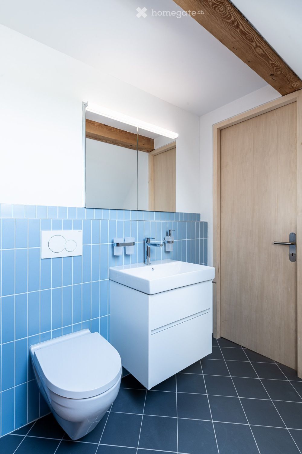 Sonnige und grosszügige 3.5-Zimmer-Wohnung im charmanten Altbau - Bild 9