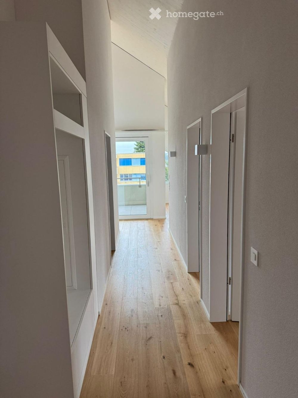 Helle 3.5Zi-Dachwohnung (Preis inkl. PP 1. UG) - Bild 6