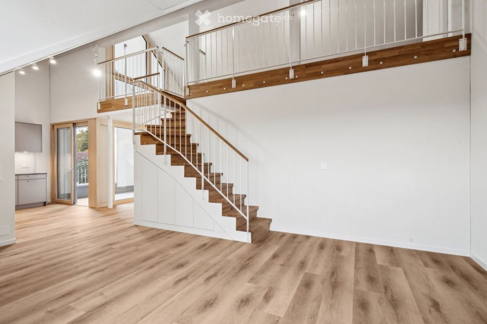 Erstvermietung: Exklusive 3.5-Zi-Dachwohnung mit Galerie & einzigartigem Wohngefühl - Bild 3