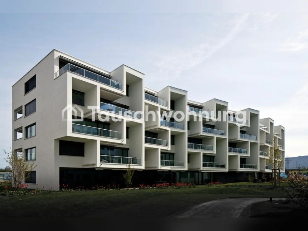 Sonnige Attika 3.5 Zi-Wohnung in Risch-Rotkreuz (Suurstoffi) - Bild 1