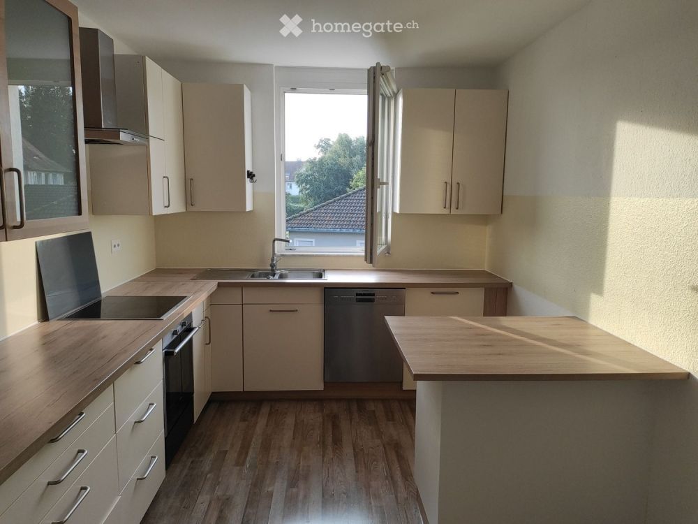 *Top grosse Neubauwohnung 110m2 mit Balkon - Bild 2