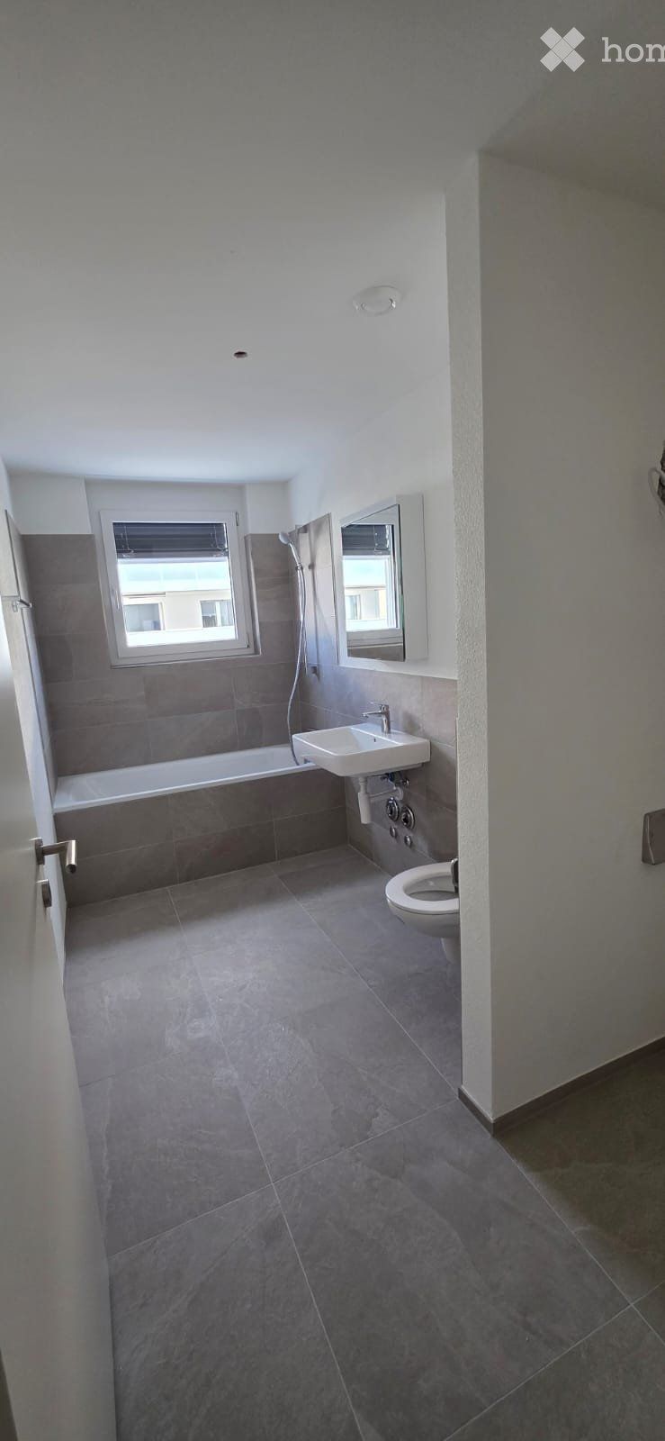 Neubau-Erstbezug | Exklusive 4.5-Zimmer-Wohnung mit Kücheninsel & Balkon | Kreuzlingen - Bild 8