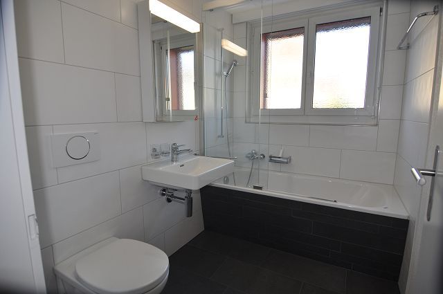 sanierte 4.5 Zimmerwohnung - Modernes Bad/WC