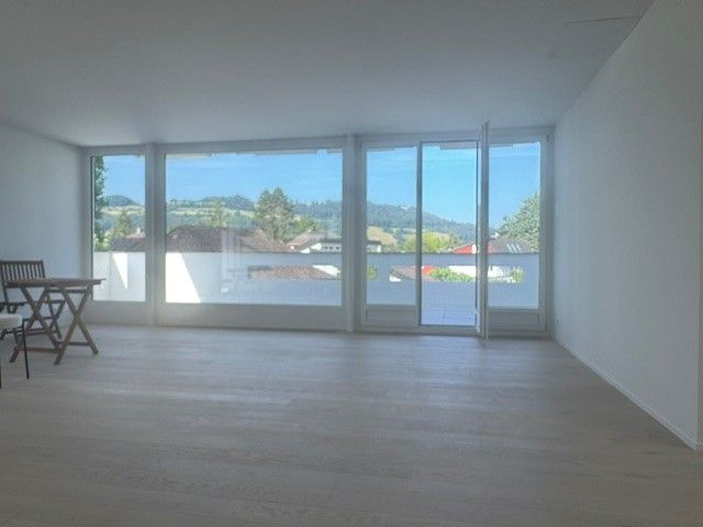 Erstbezug in schön sanierte 4 ½ Zimmer Wohnung in 3-Parteienhaus - Bild 10