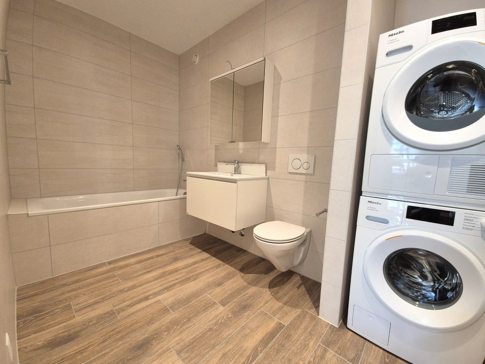 Neue Wohnungen mit 4.5 Zimmern - Salle de bain