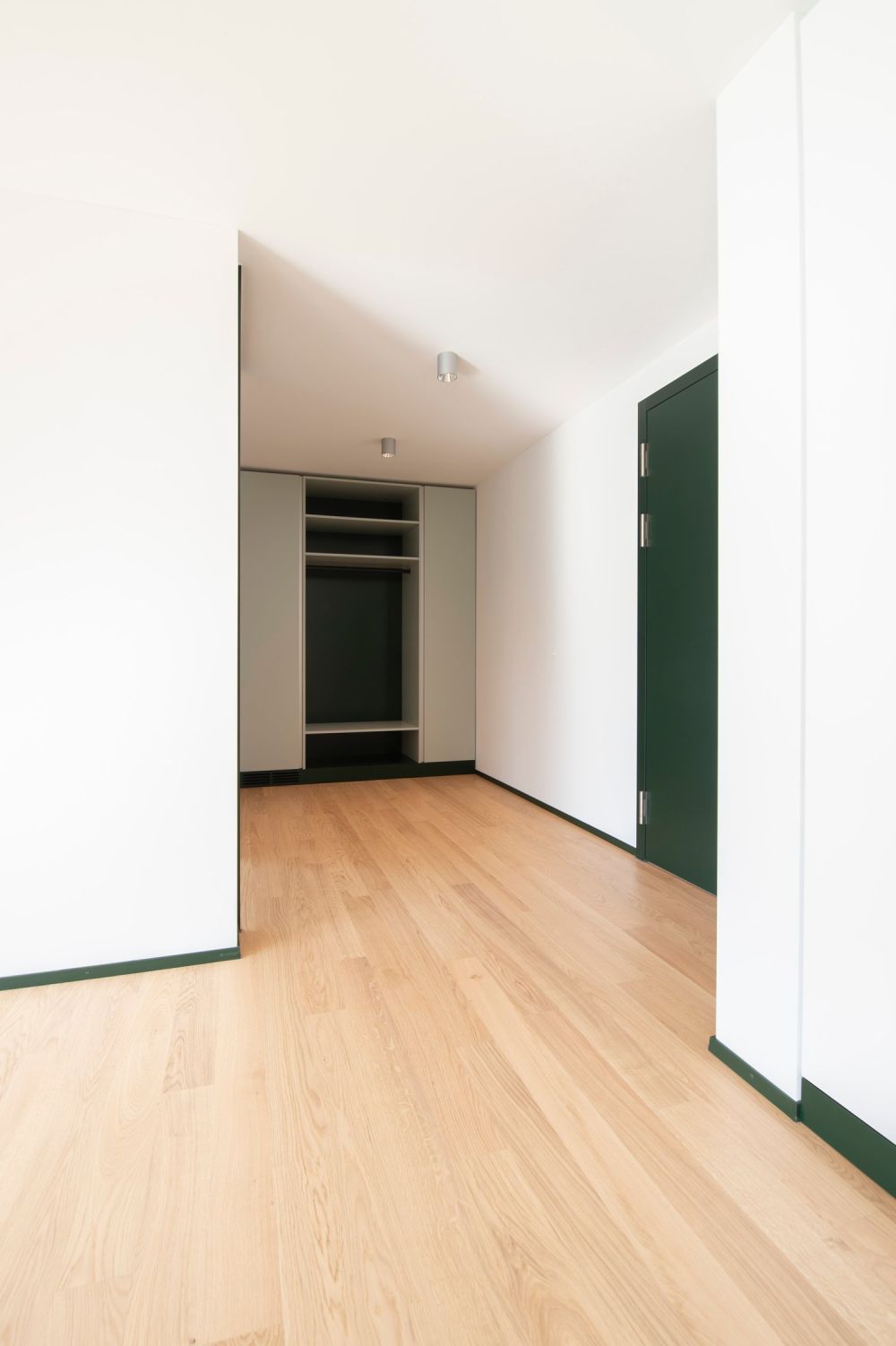 Helle und top ausgestattete Parterrewohnung an ruhiger Lage - Bild 6